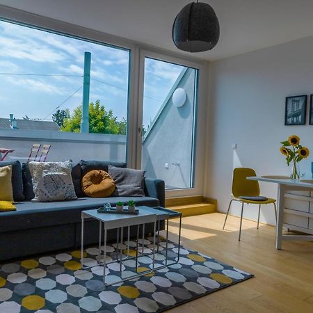 וינה Maureen Lovely 2 Bedroom Unit With Community Pool מראה חיצוני תמונה