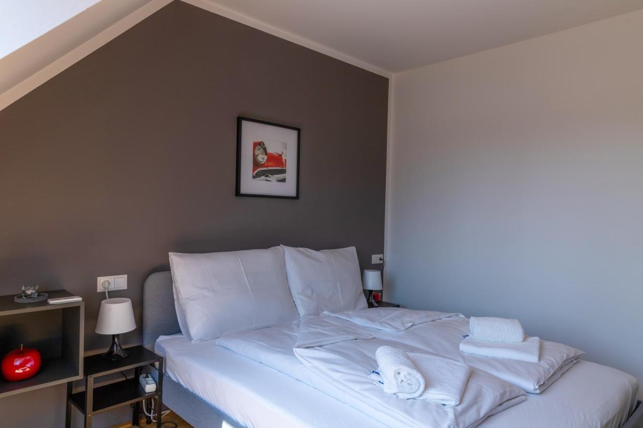וינה Maureen Lovely 2 Bedroom Unit With Community Pool מראה חיצוני תמונה